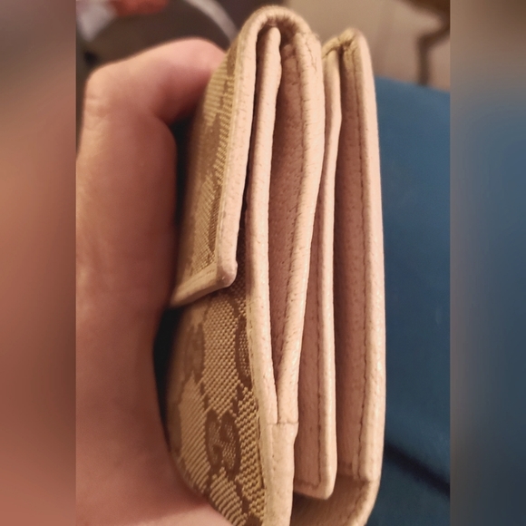 Gucci Beige cream Canvas and Leather Logo Metal Plate Continental Wallet - Picture 10 of 13